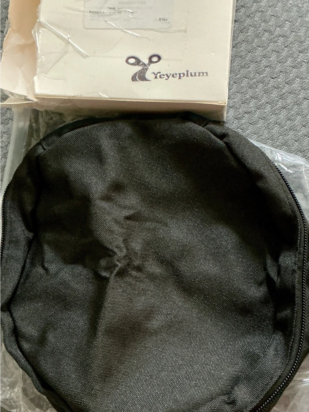 EyepLum Black travel pillow carry case